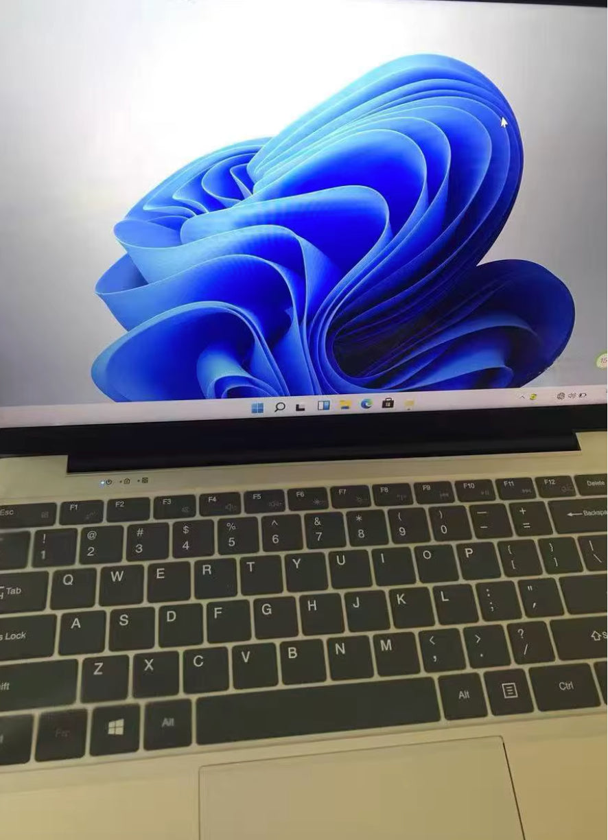 14.1" Intel Core I9-8950Hk Laptop 16GB RAM 2TB SSD Laptops 1920*1080 Notebook PC