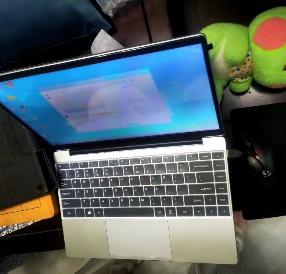 14.1" Intel Core I9-8950Hk Laptop 16GB RAM 2TB SSD Laptops 1920*1080 Notebook PC