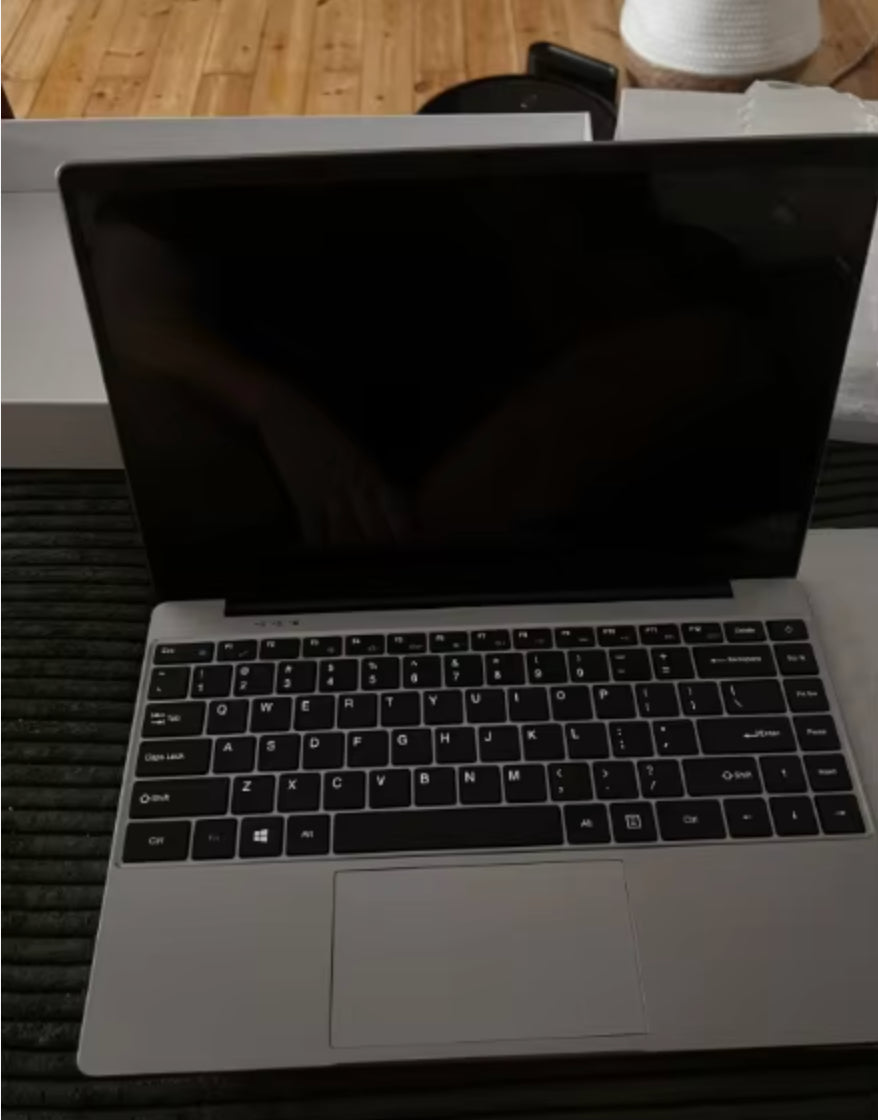 14.1" Intel Core I9-8950Hk Laptop 16GB RAM 2TB SSD Laptops 1920*1080 Notebook PC